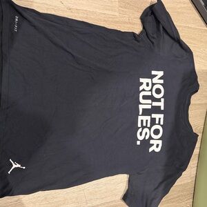 Nike Men's Navy Graphic Tee